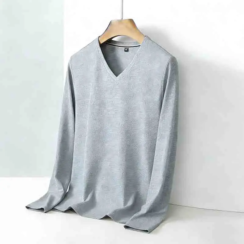 Golf Tees - Ganzjahres-Herrenpullover in Hellgrau mit V-Ausschnitt und